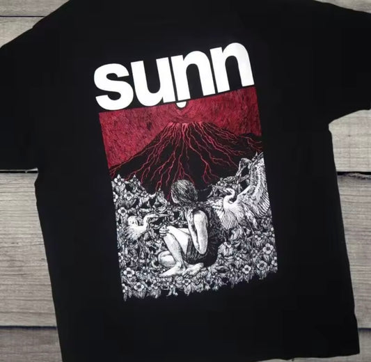 Sunn O Tshirt